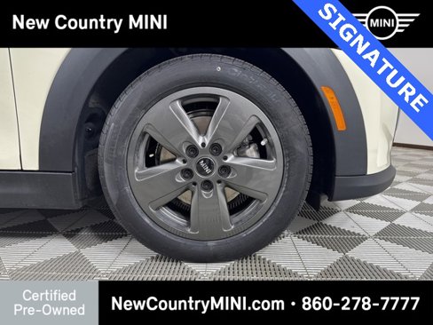 Certified 2023 MINI Cooper 2-Door Hardtop image 9