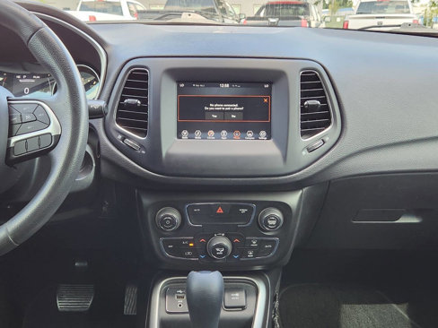 Used 2021 Jeep Compass Sport image 18