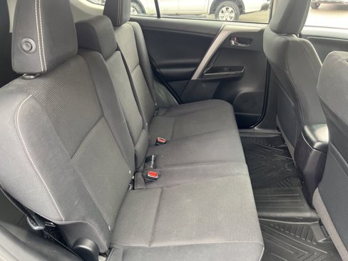 Used 2018 Toyota RAV4 Adventure image 21