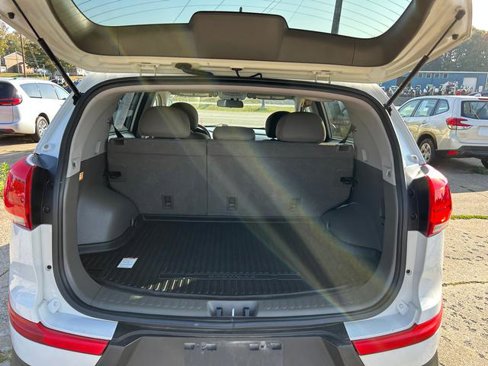 Used 2014 Kia Sportage LX image 19