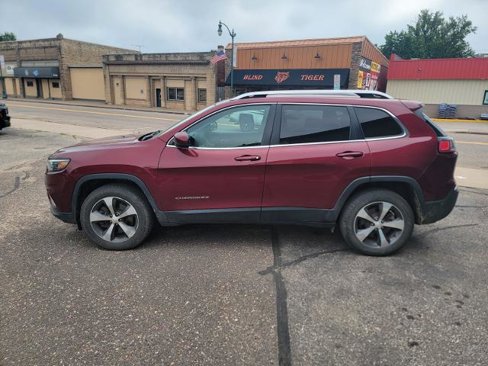 Used 2019 Jeep Cherokee Limited w/ Luxury Group image 7