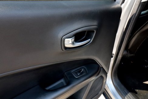 Used 2020 Jeep Compass Limited image 36