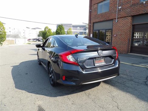 Used 2017 Honda Civic Touring image 4