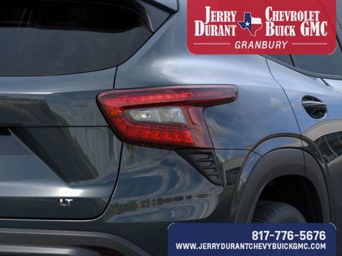 New 2025 Chevrolet Trax LT w/ Driver Confidence Package image 14