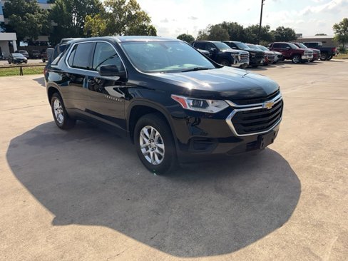 Used 2021 Chevrolet Traverse LS image 1