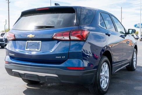 Used 2023 Chevrolet Equinox LT w/ LPO, Floor Liner Package image 6