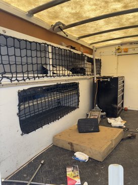 Used 2011 Ford E-350 and Econoline 350 Super Duty w/ PWR Locks & Windows Group image 5