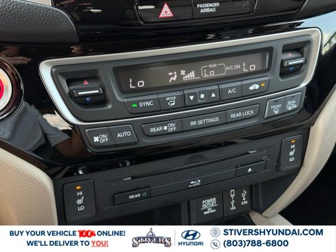 Used 2017 Honda Pilot Touring image 43