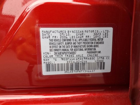 Used 2015 Nissan Sentra SV image 32