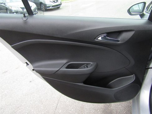 Used 2019 Chevrolet Cruze LS image 17