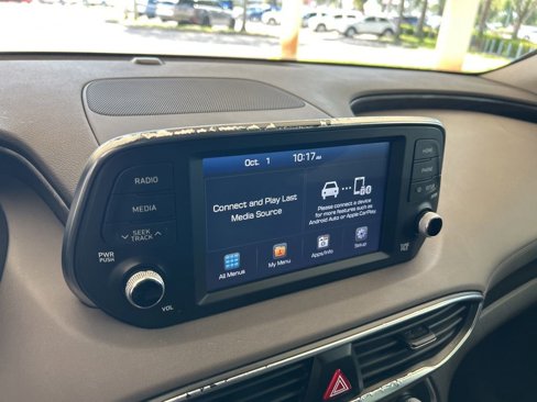 Used 2019 Hyundai Santa Fe SE image 7