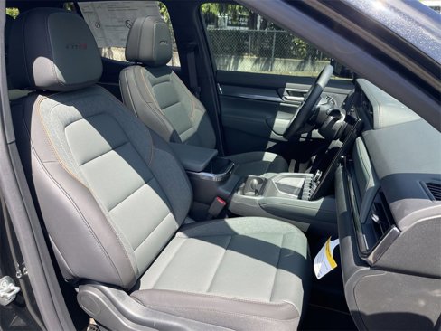 New 2026 GMC Terrain AT4 w/ Technology Package II image 28