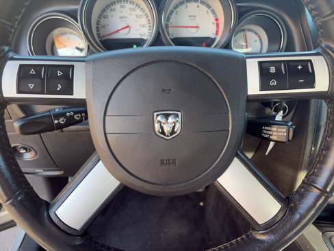 Used 2010 Dodge Challenger R/T image 18