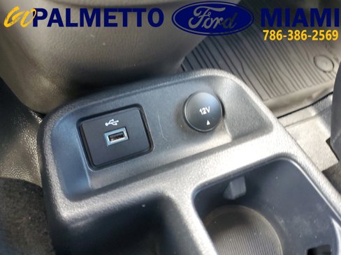 Used 2020 Ford Transit Connect XL image 26