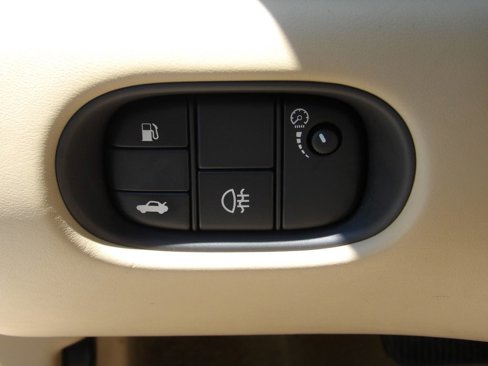 Used 2012 Jaguar XK Convertible image 39