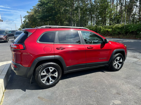 Used 2015 Jeep Cherokee Trailhawk w/ Cold Weather Group image 4