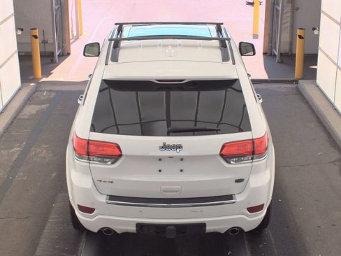 Used 2015 Jeep Grand Cherokee Overland image 13