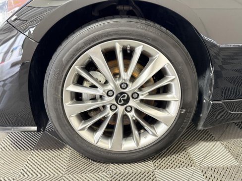 Used 2021 INFINITI Q50 Luxe image 12