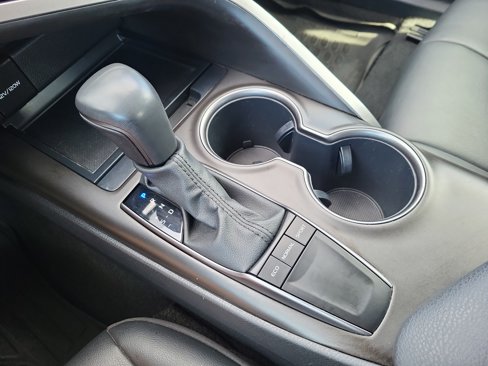Used 2023 Toyota Camry SE image 24