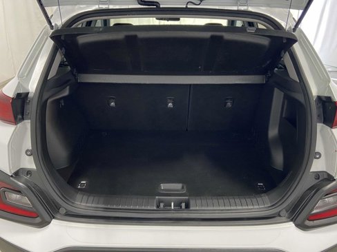 Used 2020 Hyundai Kona SEL image 8