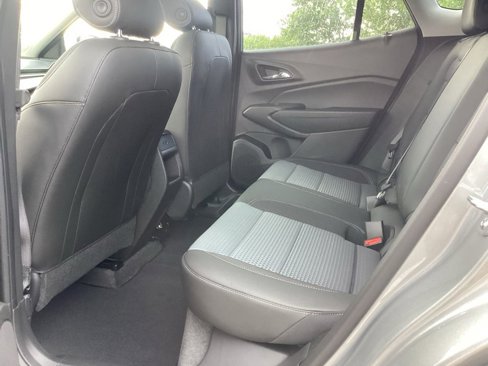 New 2025 Chevrolet Trax LT image 17