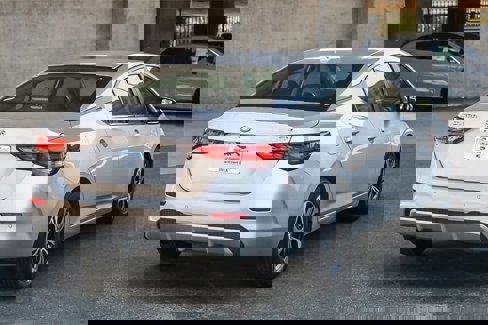 Used 2022 Nissan Sentra SV image 6