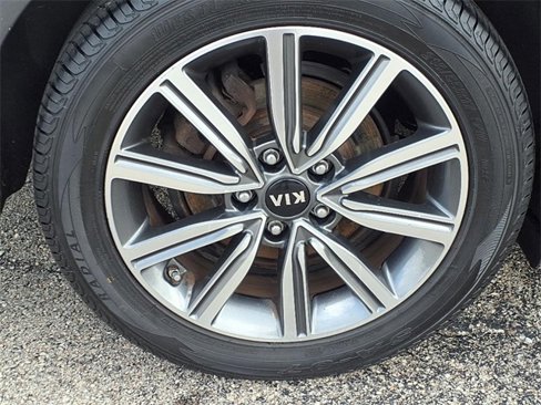 Used 2019 Kia Optima EX image 12