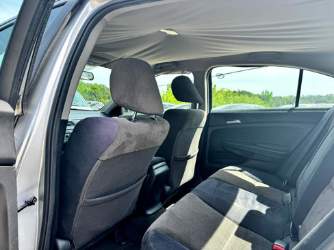 Used 2010 Honda Accord LX image 17