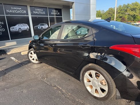 Used 2013 Hyundai Elantra Limited image 8