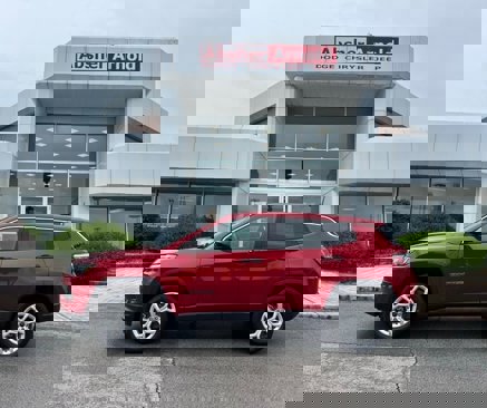 New 2025 Jeep Compass Sport image 3