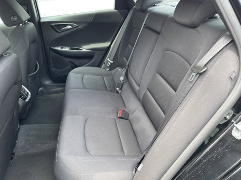 Used 2024 Chevrolet Malibu LT image 37