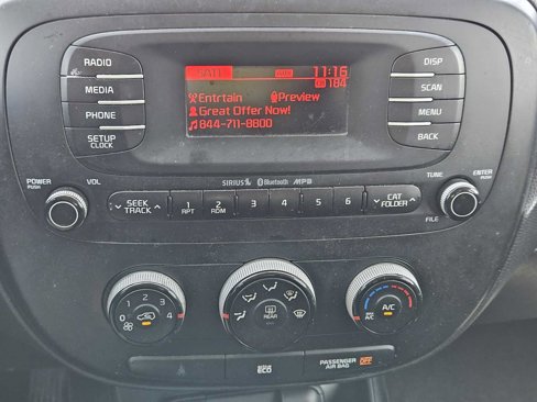 Used 2016 Kia Soul image 17