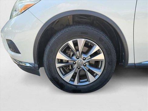Used 2016 Nissan Murano S w/ Navigation Package image 9