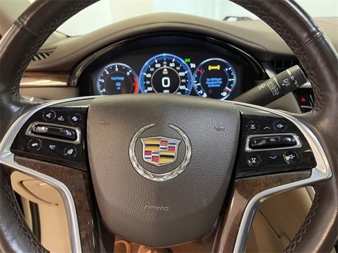 Used 2015 Cadillac XTS Premium image 21