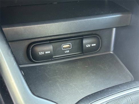 Used 2023 Kia Soul LX w/ LX Technology Package image 31