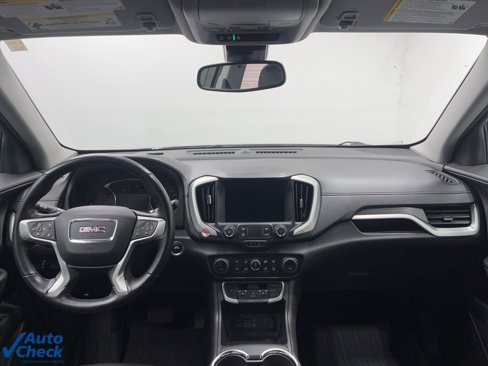 Used 2023 GMC Terrain SLT w/ Elevation Edition image 19