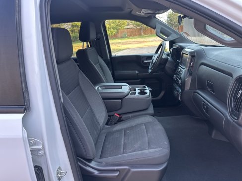 Used 2023 Chevrolet Silverado 1500 Custom image 10