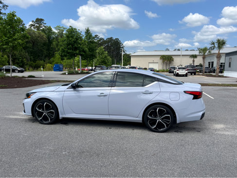 Used 2024 Nissan Altima 2.5 SR image 29
