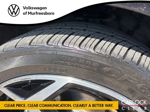 Used 2021 Volkswagen Passat 2.0T R-Line image 9