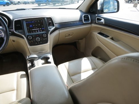 Used 2014 Jeep Grand Cherokee Limited image 11
