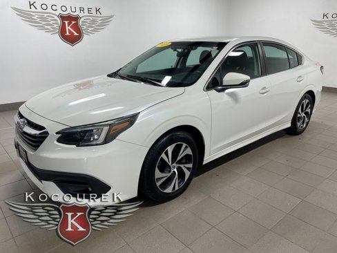 Used 2020 Subaru Legacy Premium image 3