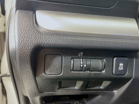Used 2015 Subaru Impreza 2.0i Premium image 8