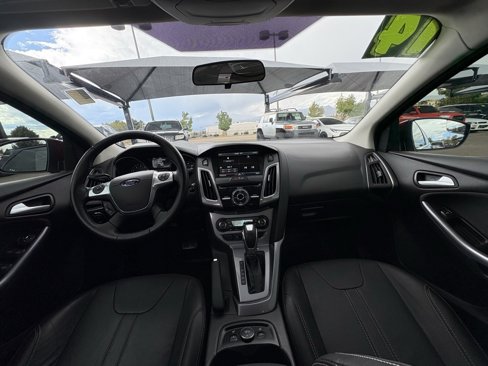 Used 2014 Ford Focus Titanium image 14