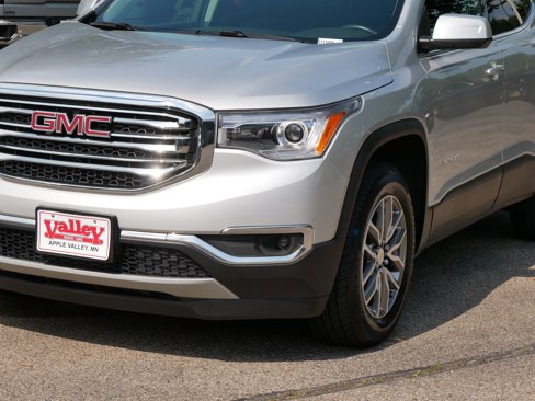 Used 2019 GMC Acadia SLE image 3