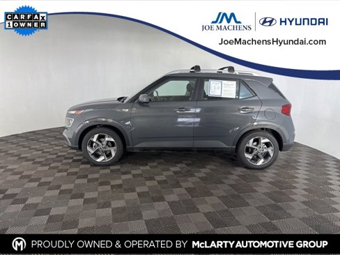 Certified 2024 Hyundai Venue SEL image 7