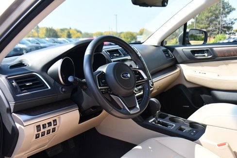 Used 2018 Subaru Outback 2.5i Limited image 11