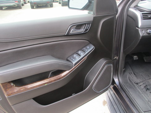 Used 2018 Chevrolet Tahoe 4WD w/ Remote Keyless Entry Package image 9