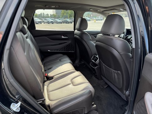 Used 2019 Hyundai Santa Fe Limited image 33