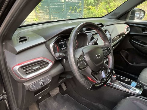 Certified 2022 Chevrolet TrailBlazer RS w/ Sun and Liftgate Package image 10