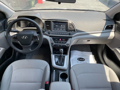 Used 2018 Hyundai Elantra SEL image 7